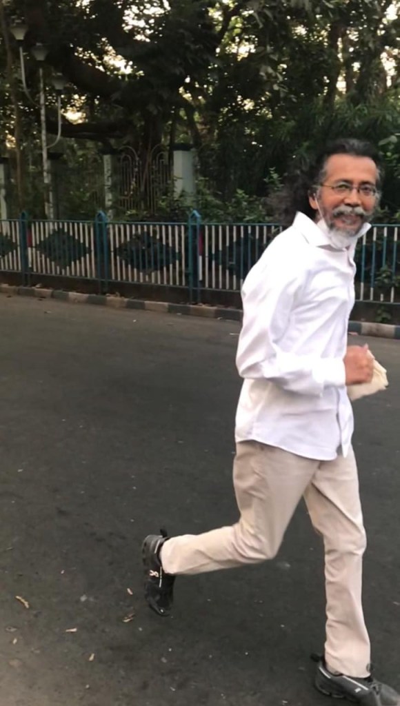 G during his morning jog